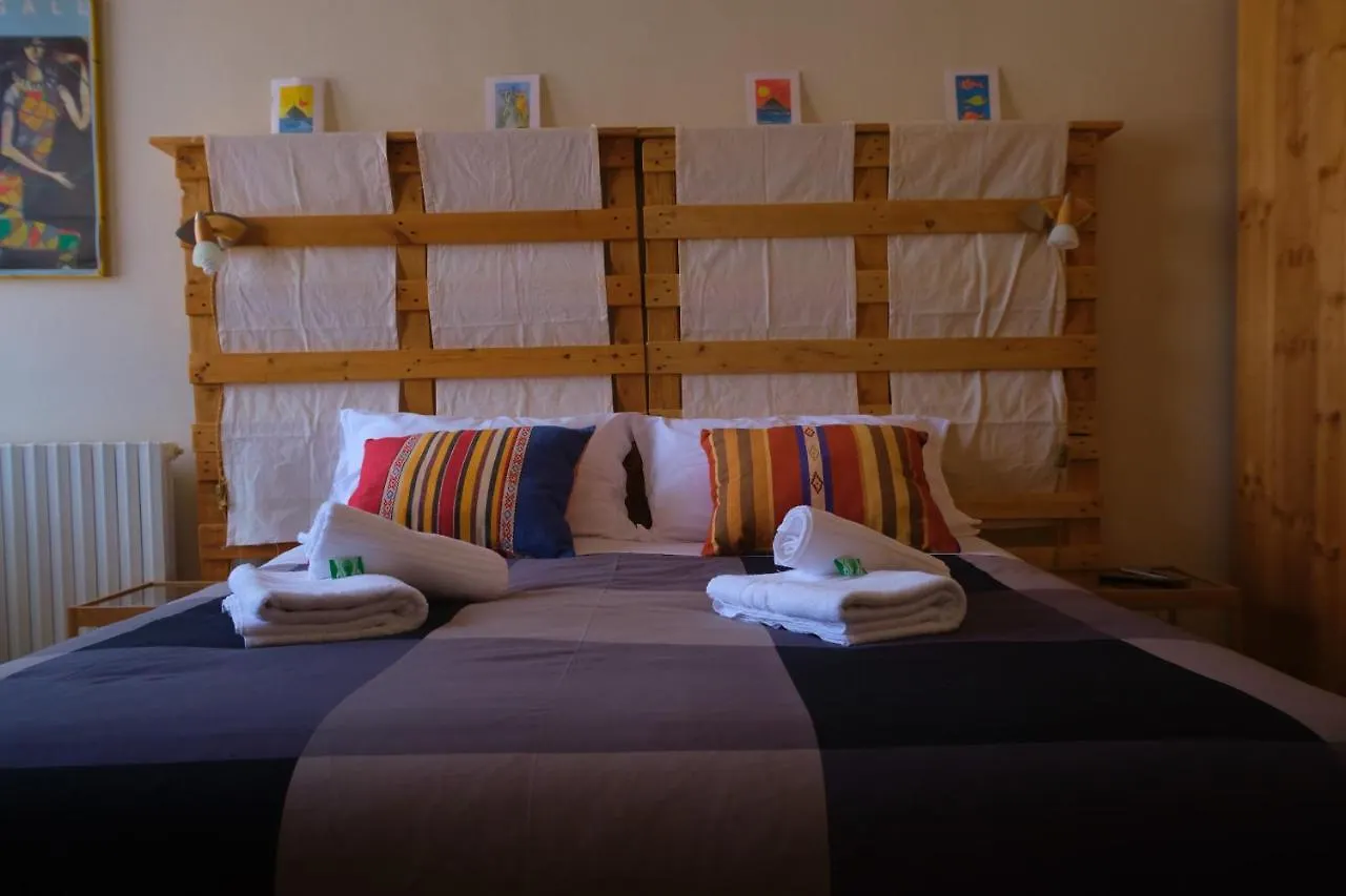 Bed and Breakfast Bed A Aeroporto di Catania Fontana Rossa