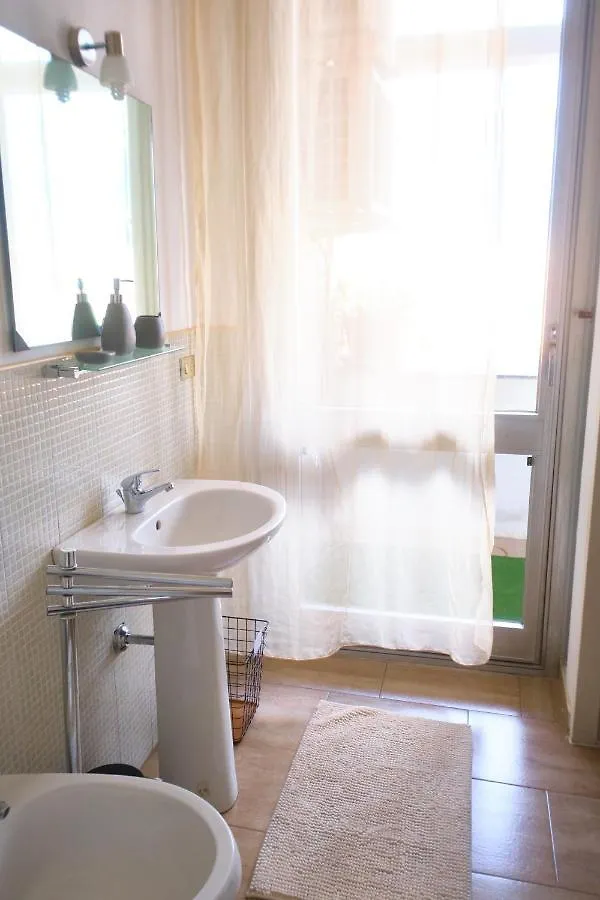 Bed & Breakfast Bed and Breakfast Bed A Aeroporto di Catania Fontana Rossa